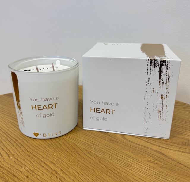 Suur küünal sõnumiga 